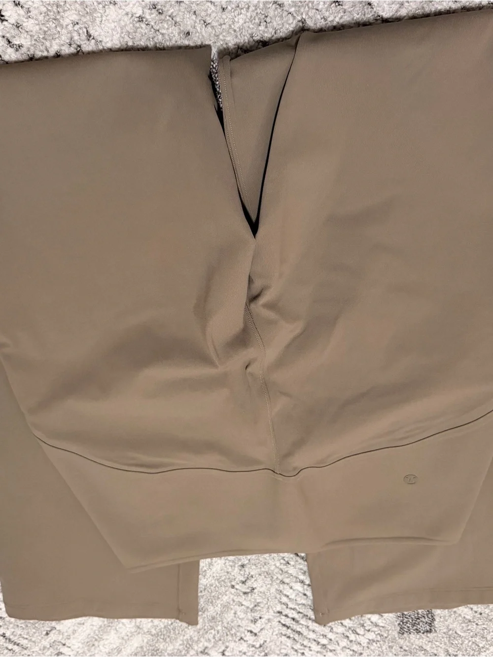 lululemon athletica ease pull
